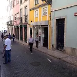 Alfama Heart For Two